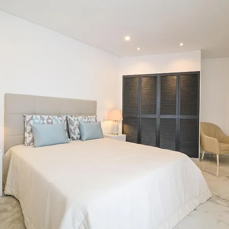 아파트 The Penthouse In Da Rocha 포티마오