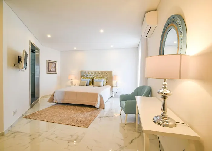 The Penthouse In Da Rocha * 波尔蒂芒