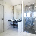 The Penthouse In Da Rocha Appartement