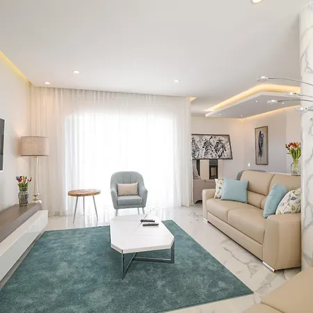 The Penthouse In Da Rocha Apartment